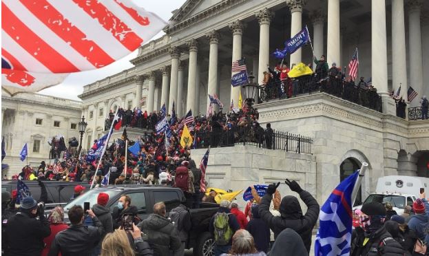 Here’s Why Live Blogs Are Critical for Covering Civil Unrest